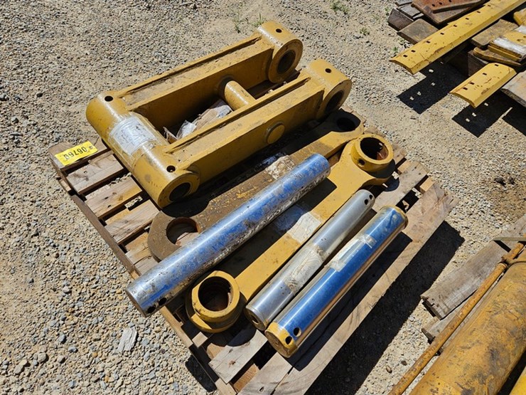 caterpillar-350-image-2