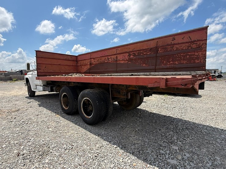 ford-f600-image-15