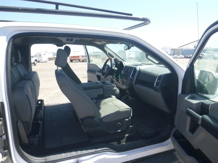 2016-ford-f150-image-6