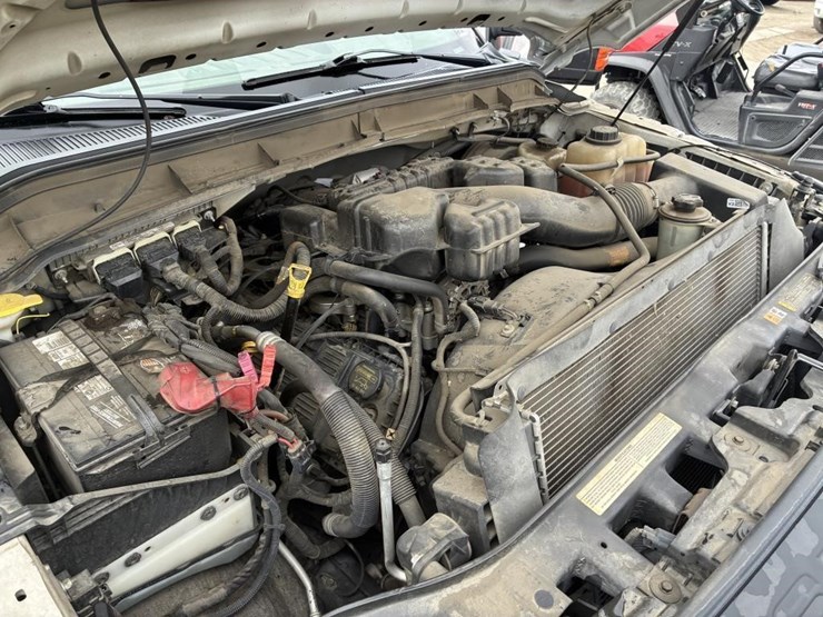2014-ford-f250-xl-image-11