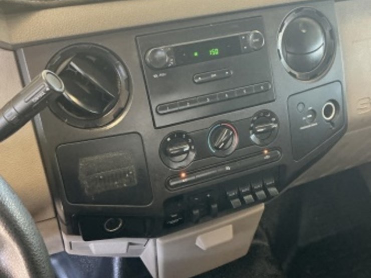 2008-ford-f350-image-23