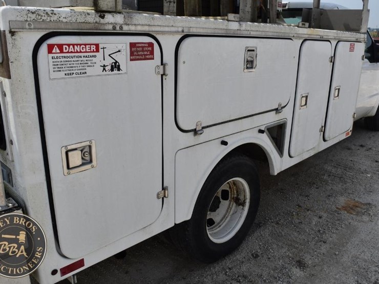 2006-ford-f350-sd-xl-image-29