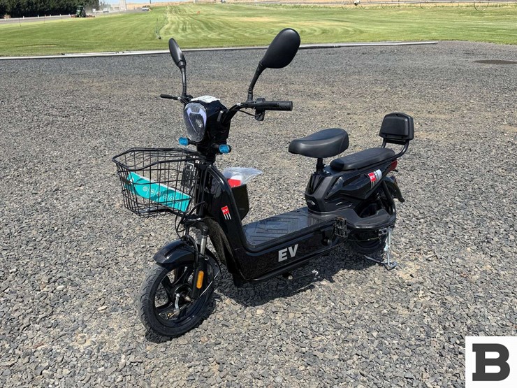 2026-sdlanch-two-wheeled-electric-vehicle-image-1