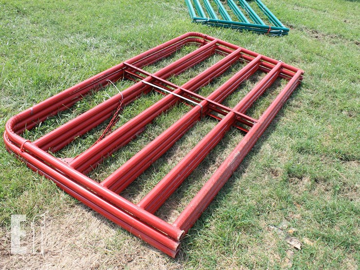 8'-gate-9698-image-1