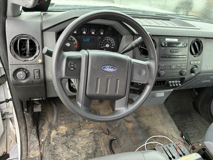 2013-ford-f250-image-15