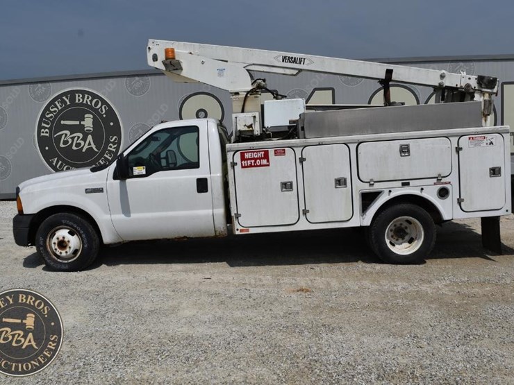 2006-ford-f350-sd-xl-image-12
