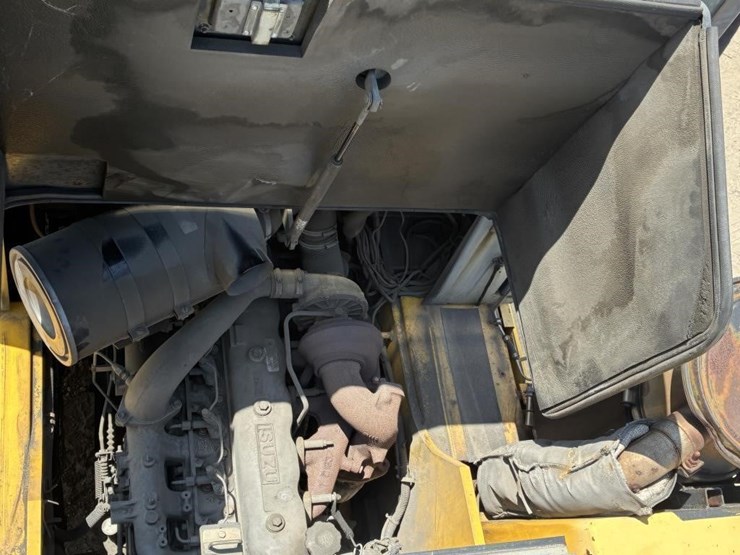 2006-komatsu-fd100-7-image-31