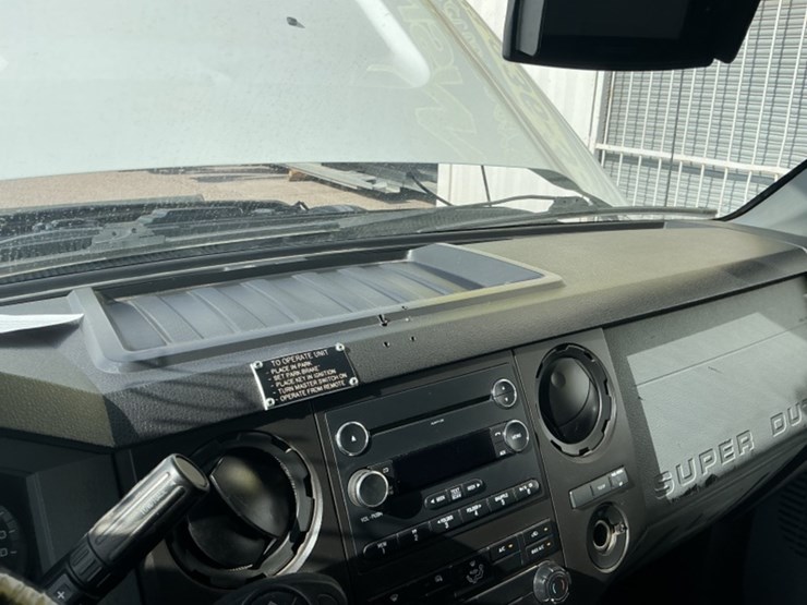 2016-ford-f550-image-23