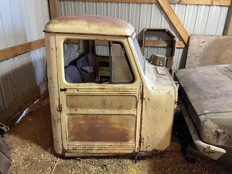 willy's-jeep-truck-cab-image-2