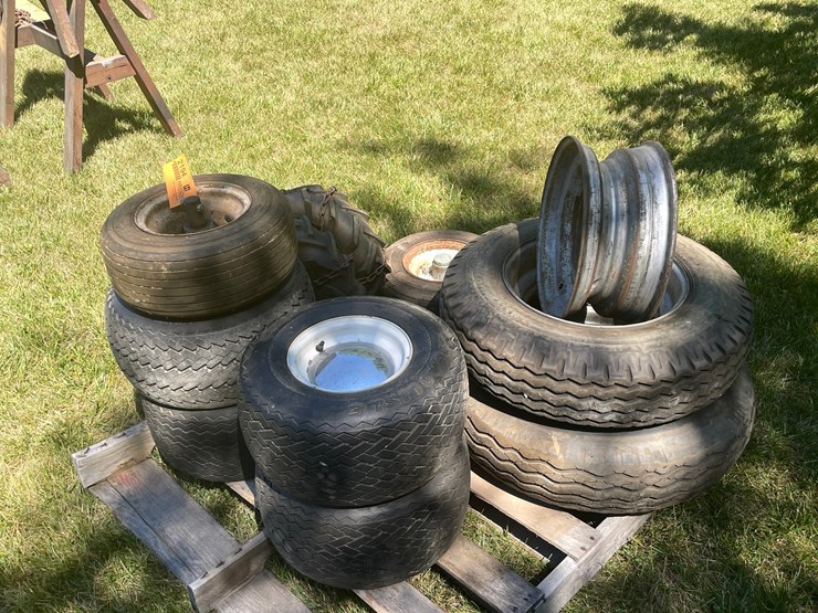 #2194-•-pallet-of-various-tires-and-rims-image-1