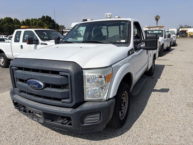 2015-ford-f250-image-1