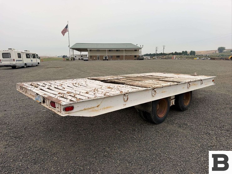 1974-miller-tilt-deck-trailer-image-6