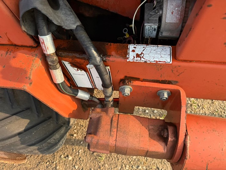 ditch-witch-350sx-image-11