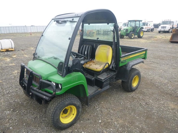 2011-john-deere-gator-hpx-image-2