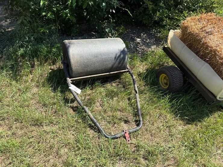 2'-lawn-roller-image-2