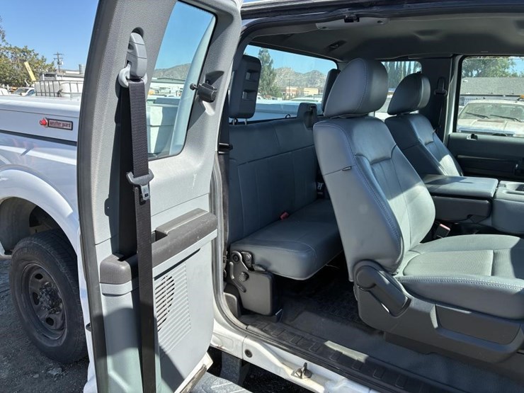 2011-ford-f250-image-11