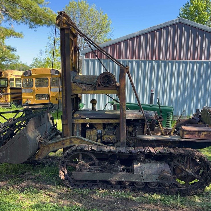 Caterpillar Crawler Loader