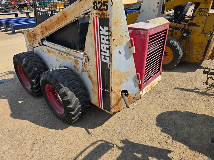 bobcat-825-image-4