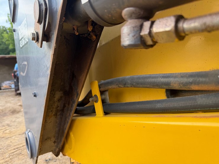 #4069-•-new-holland-ls180-wheeled-skid-steer-image-34