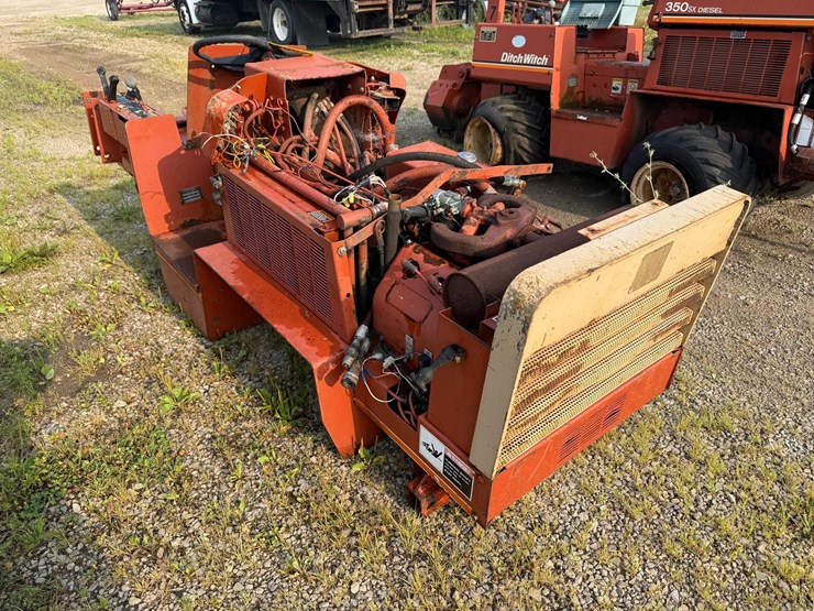 ditch-witch-350sx-image-7