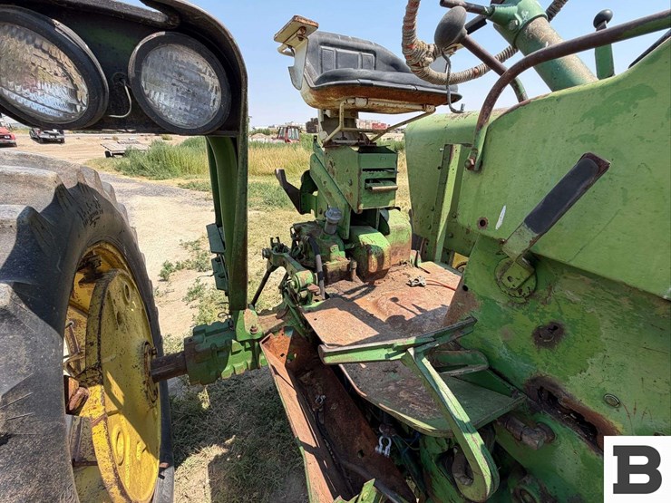 john-deere-4020-image-9
