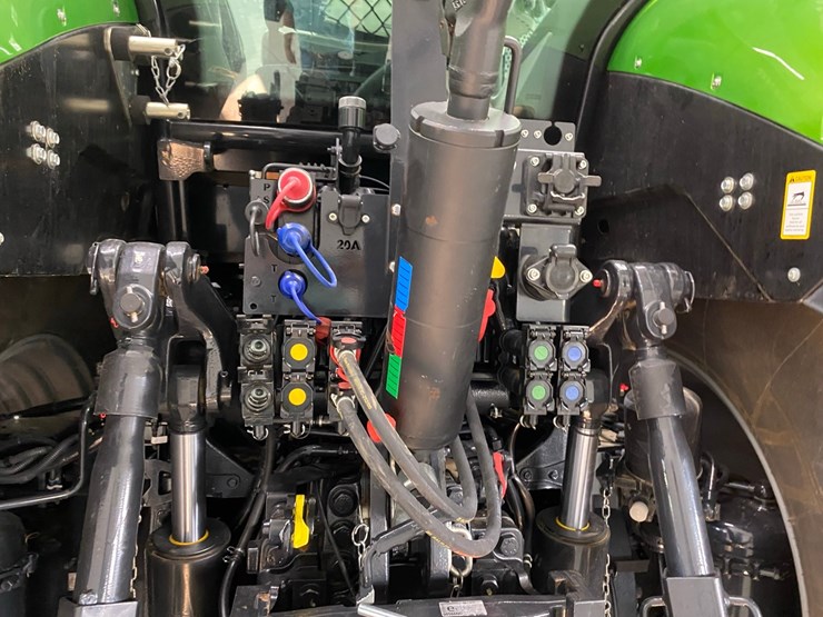 deutz-fahr-8280ttv-warrior-image-42