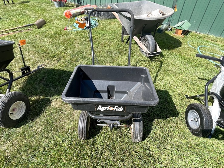 #2157-•-agri-fab-yard-spreader-image-2