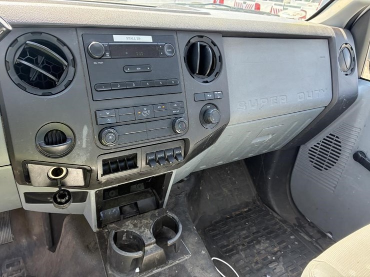 2013-ford-f250-image-18