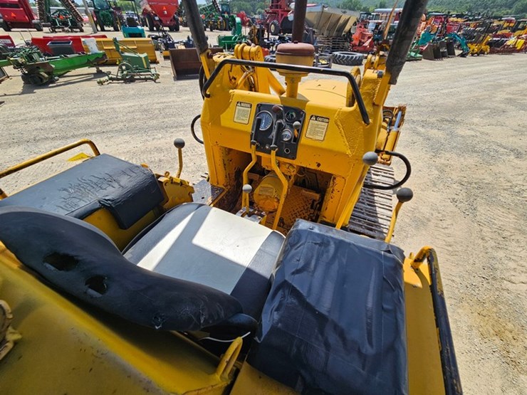 deere-350b-image-25