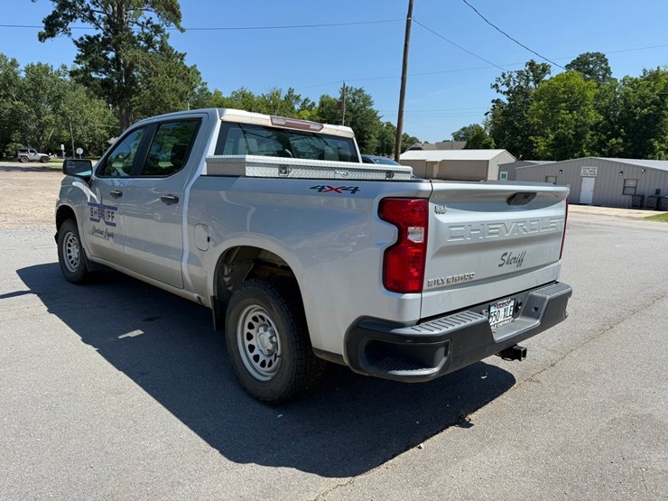 2021-chevrolet-silverado-1500-image-4