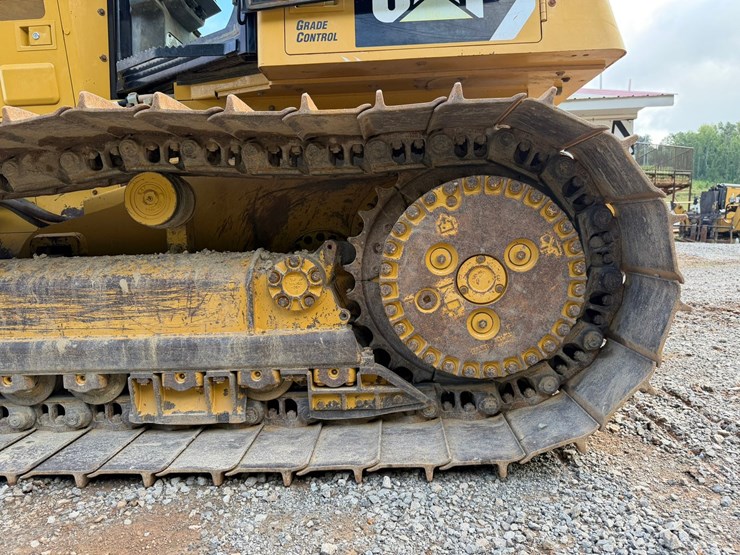 caterpillar-d6k-image-105