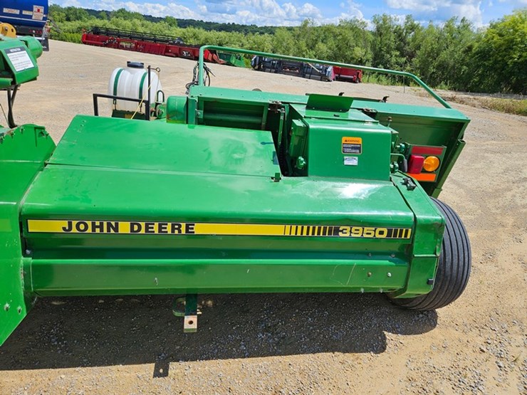 john-deere-3950-image-23