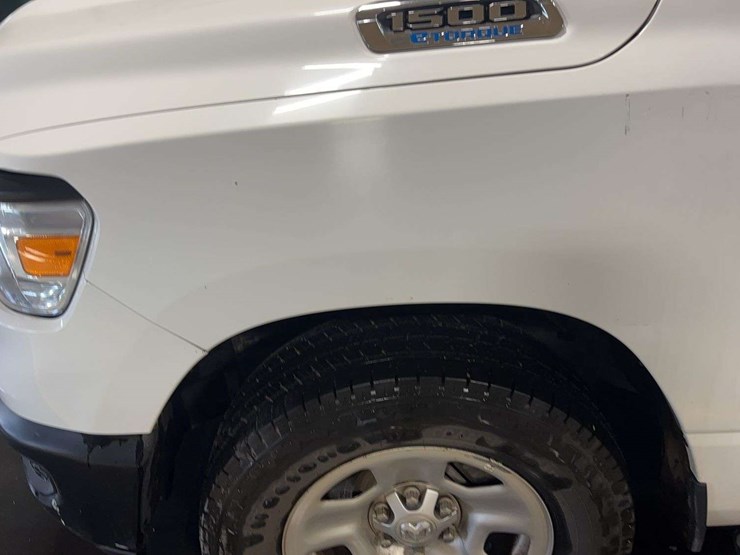 2022-dodge-1500-image-24