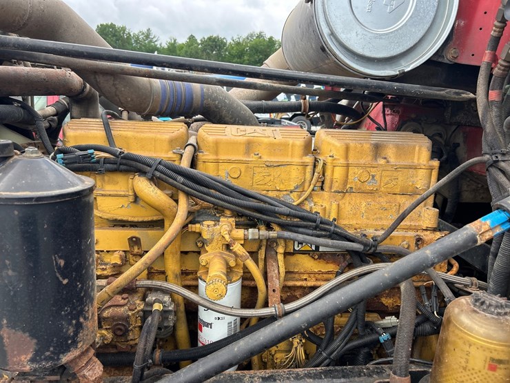 2000-caterpillar-c12-image-51