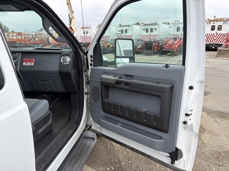 2012-ford-f250-image-10