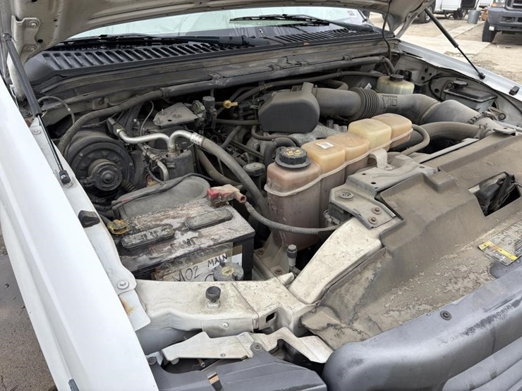 2004-ford-f350-image-8