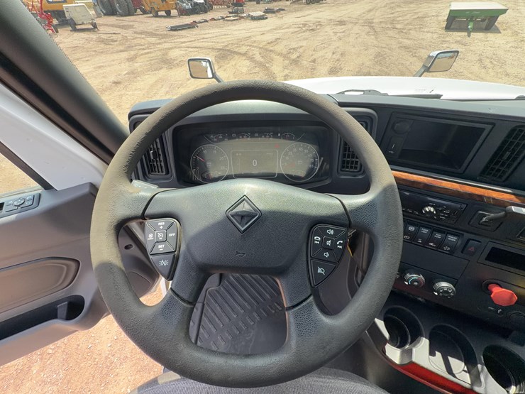 2019-international-lt-image-51