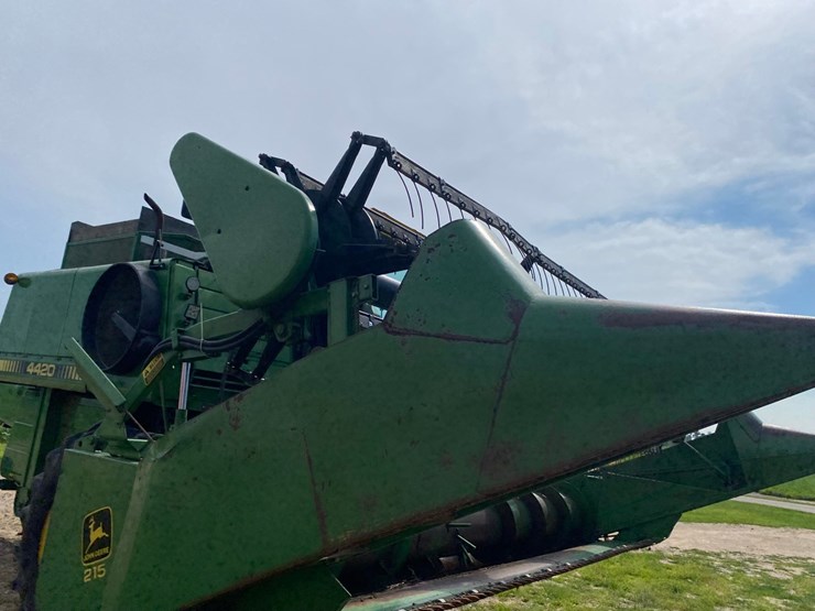 john-deere-215-image-11