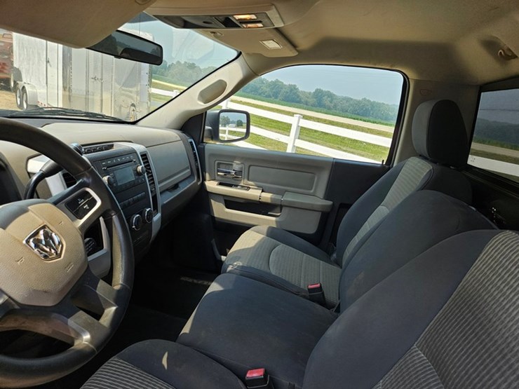 2009-dodge-1500-image-34