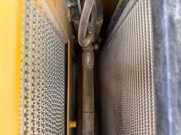 caterpillar-930h-image-46