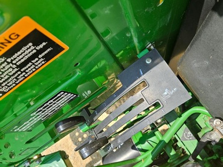 john-deere-5055d-image-25