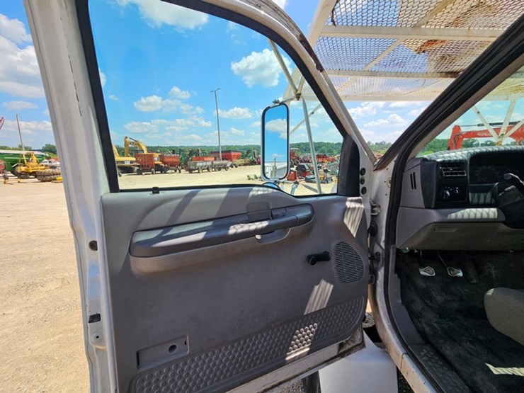 ford-f750-image-51