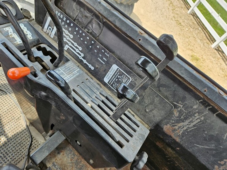 john-deere-8430-image-29