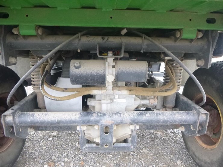 2011-john-deere-gator-hpx-image-14