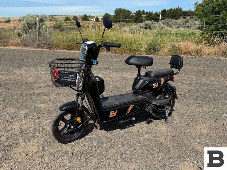 2026-sdlanch-two-wheeled-electric-vehicle-image-1