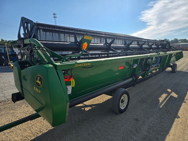 john-deere-635f-image-7