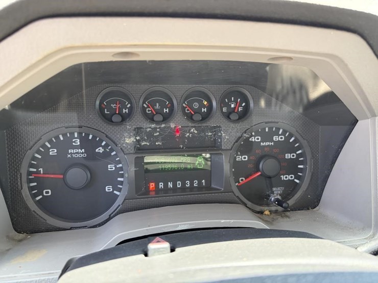 2009-ford-f350-image-16