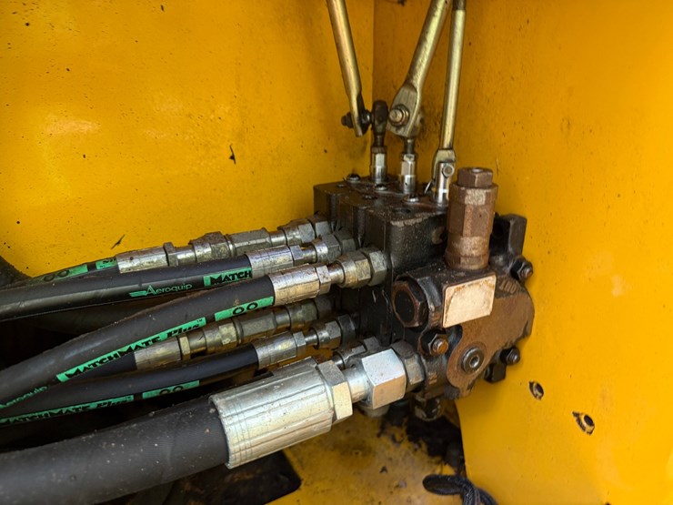 deere-450h-lgp-image-33
