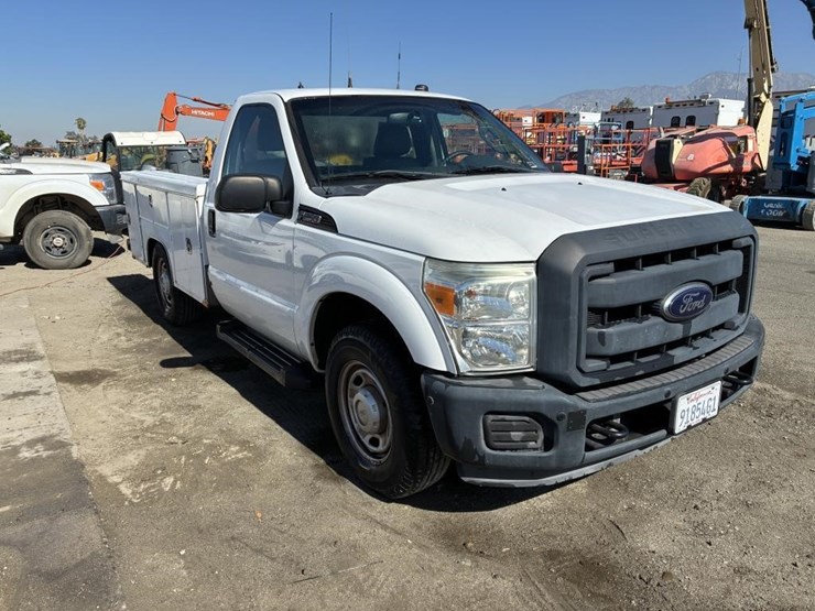 2012-ford-f250-image-2