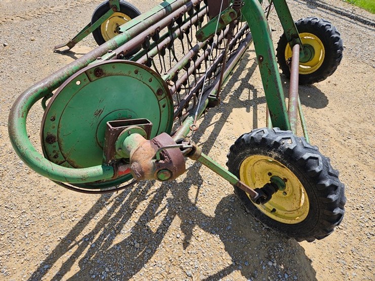 john-deere-662-image-17